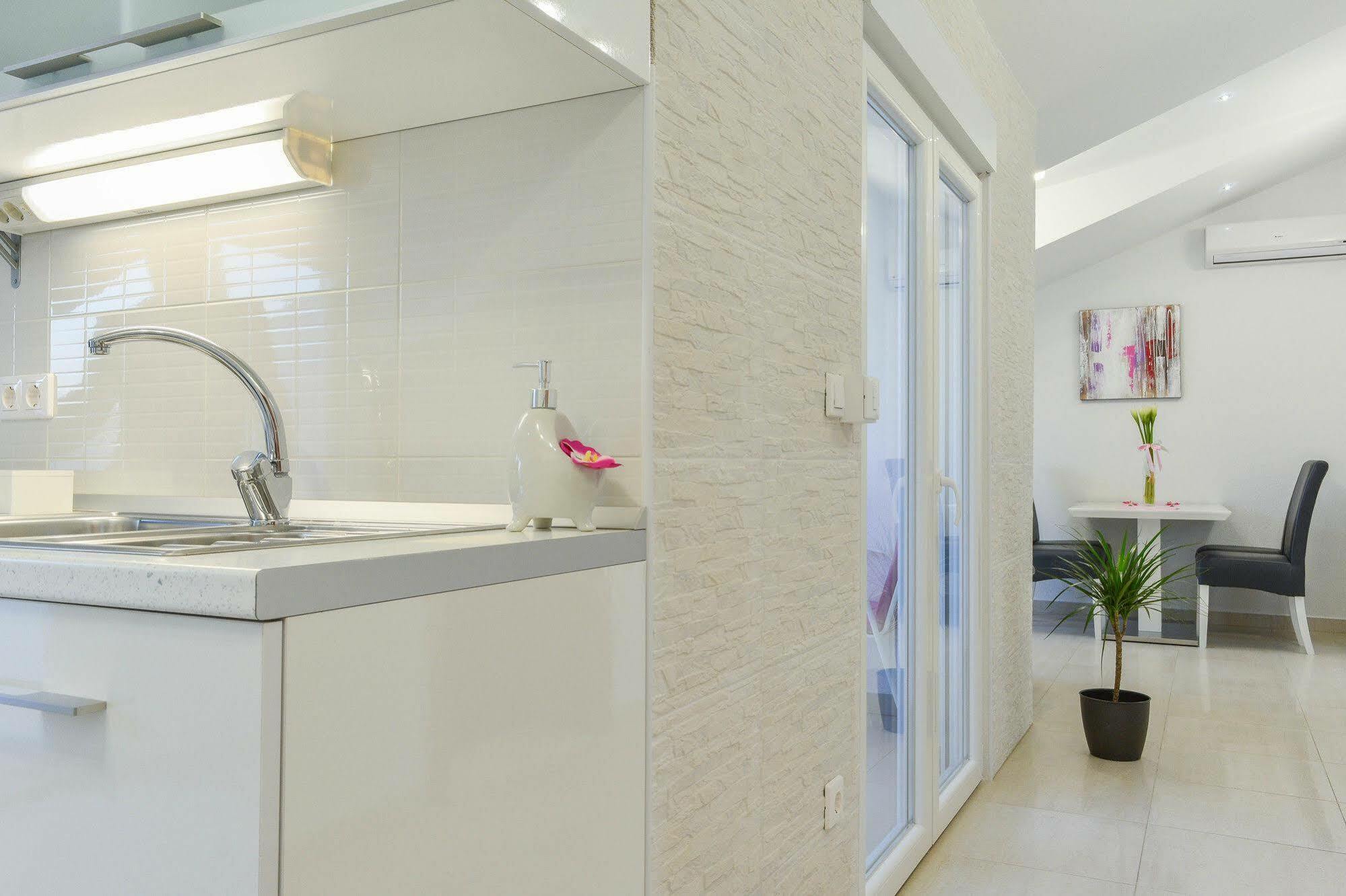 Luxury Apartments Villa Tea トロギール エクステリア 写真