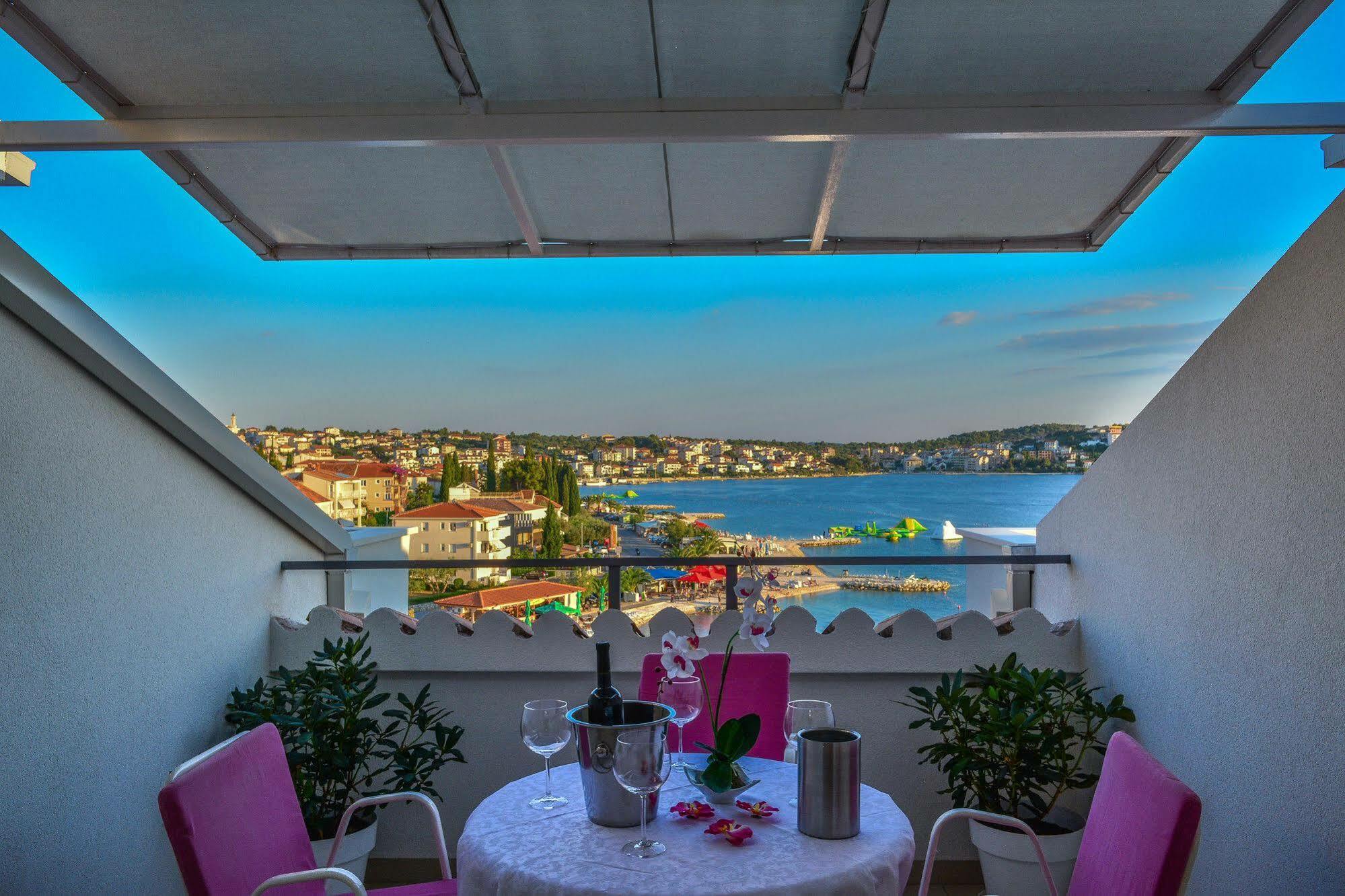 Luxury Apartments Villa Tea トロギール エクステリア 写真