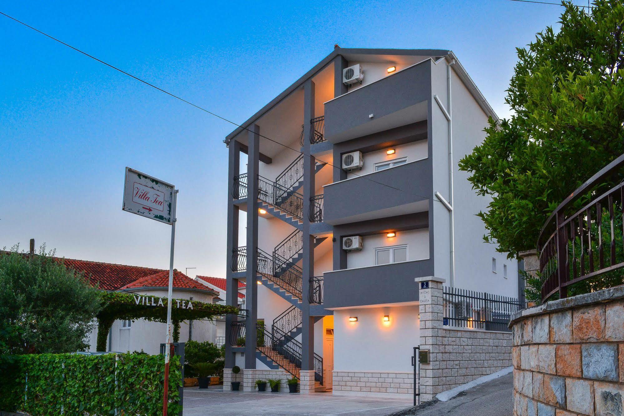 Luxury Apartments Villa Tea トロギール エクステリア 写真
