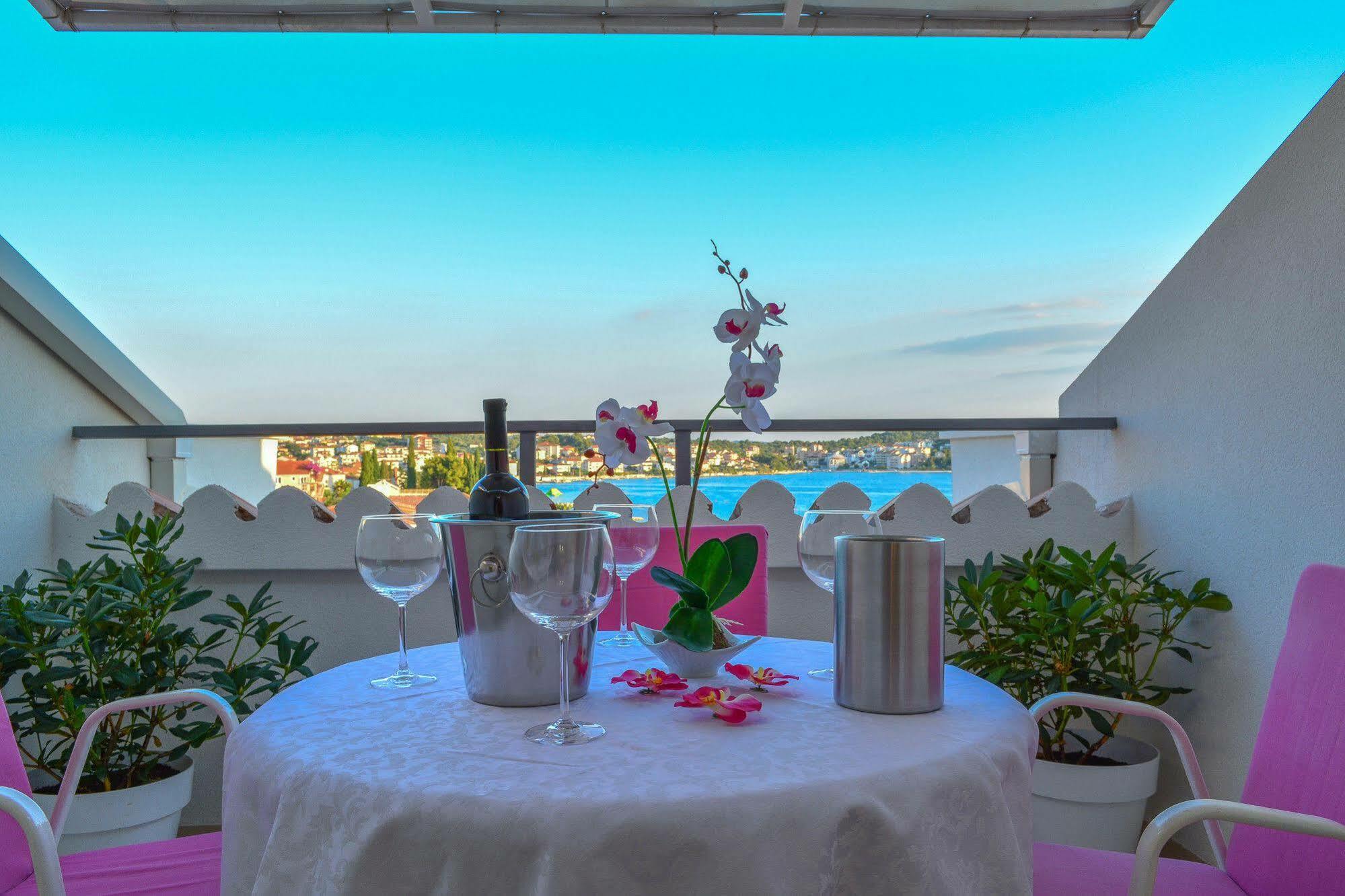 Luxury Apartments Villa Tea トロギール エクステリア 写真