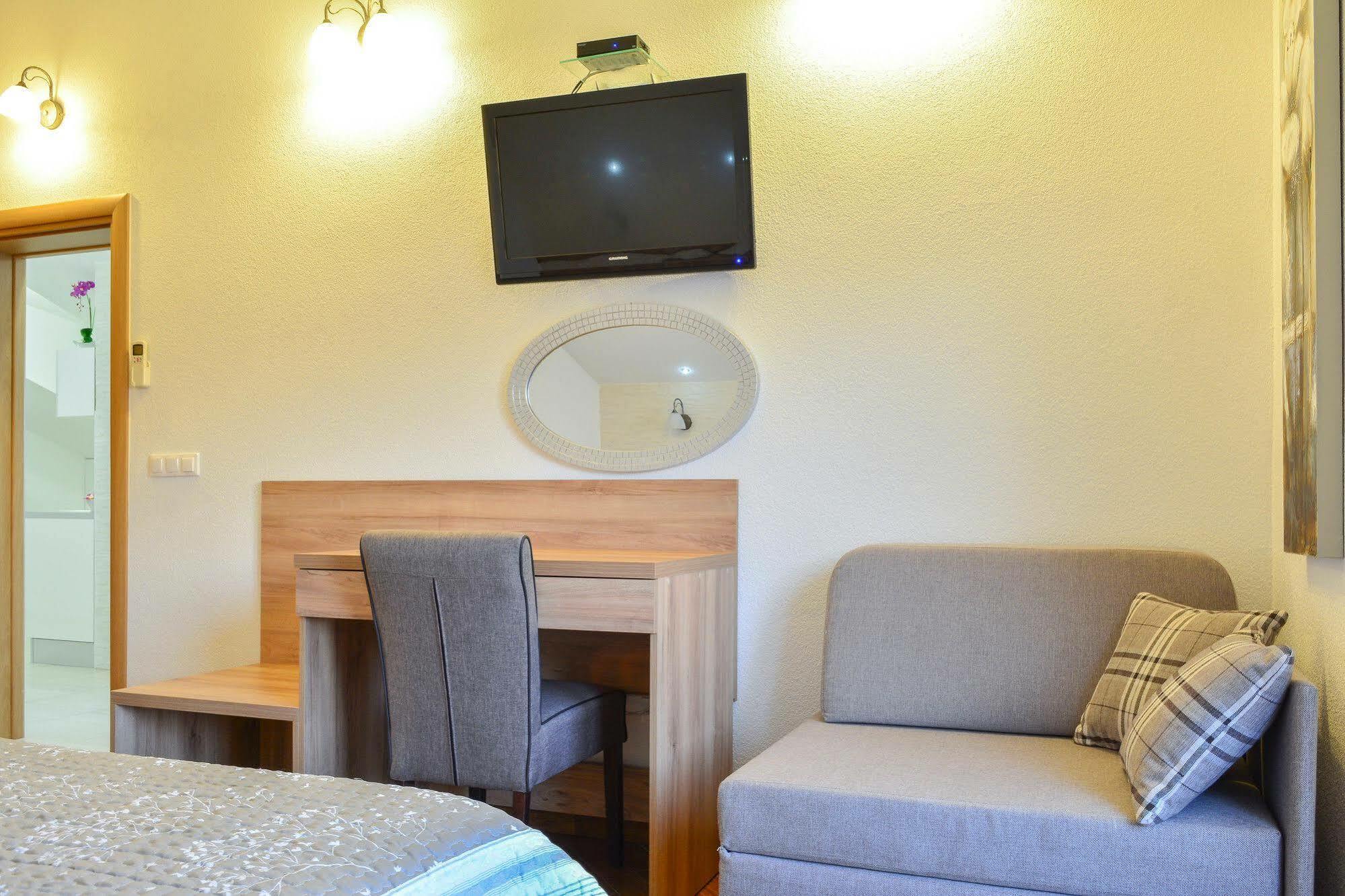 Luxury Apartments Villa Tea トロギール エクステリア 写真